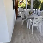 Vila Anna Leporano
