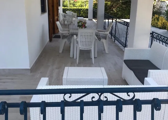 Anna Villa Leporano